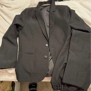 H&M Black jacket and pants for boys 7/8